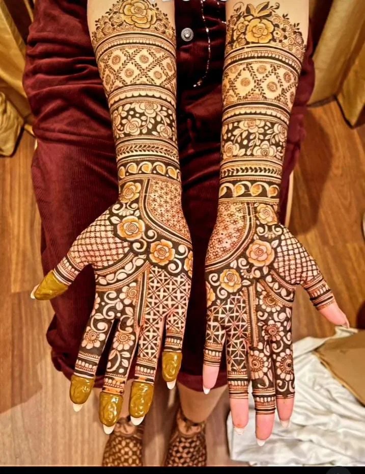 Mehndi Artist Aligarh Wale Ashu Ji
